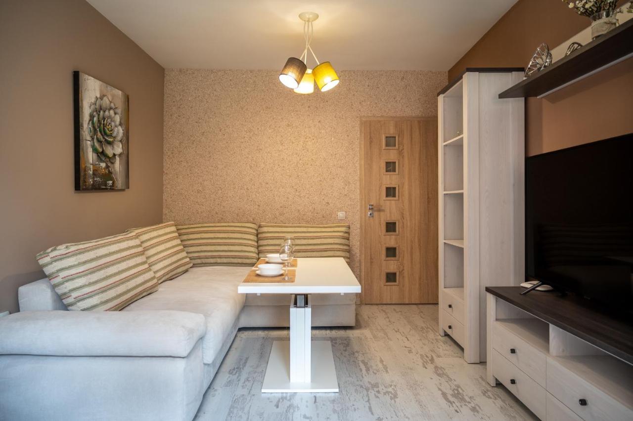 Elegant Spotless Apartment In Sofia Center Exterior photo